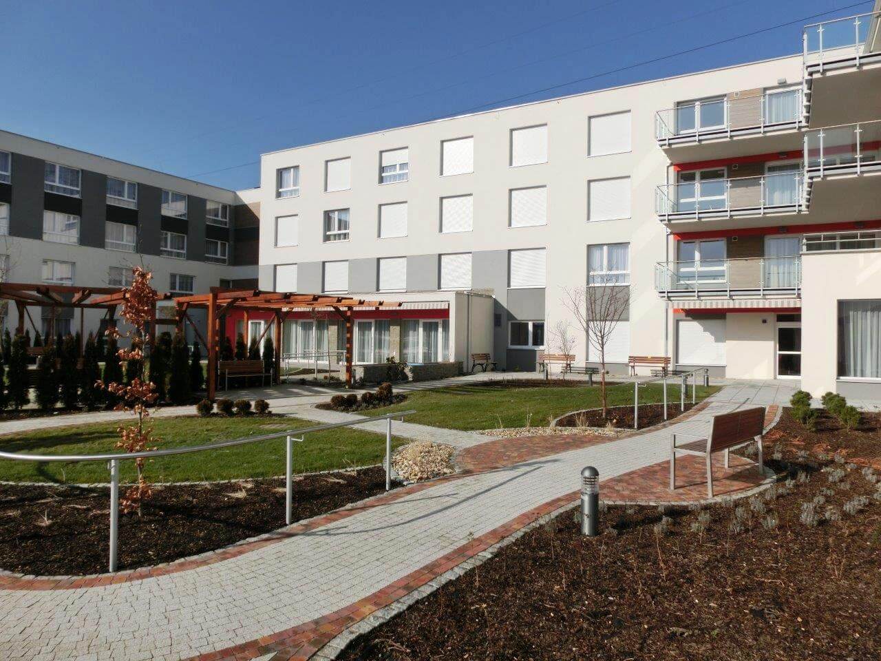 Pflege im Ausland: Senior Residence in Kattowitz (Polen) eröffnet - Magazin Wohnen & Leben im Alter
