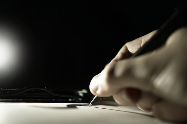 Ein Testament muss immer handschriftlich verfasst werden (Quelle: pixabay/fill)