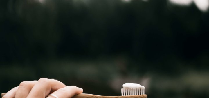 Mundpflege-Pflegebeduerftige