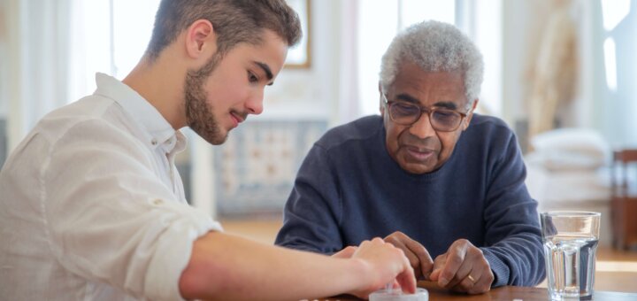 Neuerungen für Betreuer und Betreute | Quelle: Kampus Production - Pexels